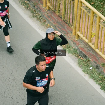 Runner Photo 3964567