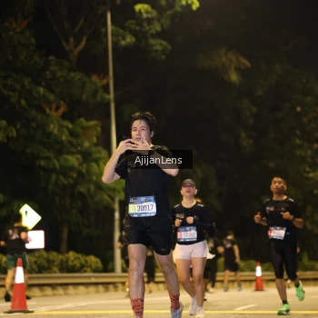 Runner Photo 3964568