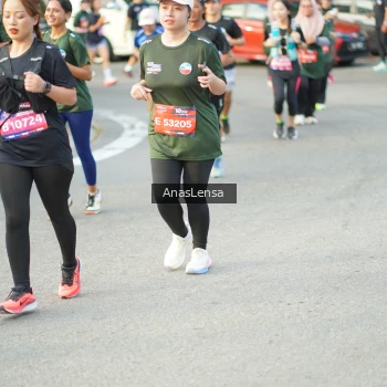 Runner Photo 3964575