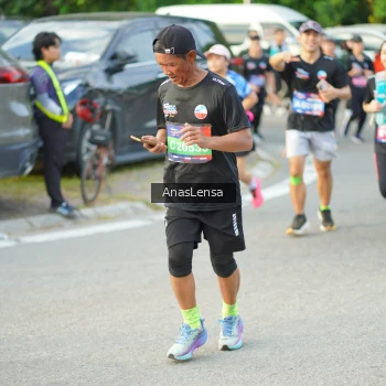 Runner Photo 3964589