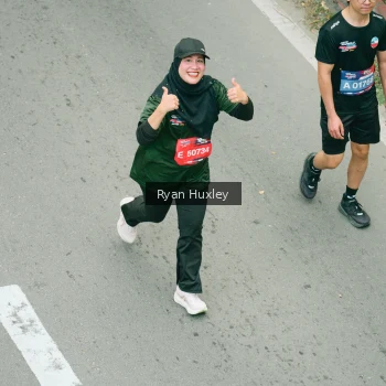 Runner Photo 3964592