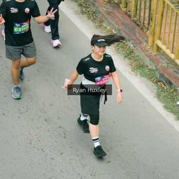 Runner Photo 3964602