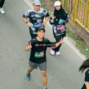 Runner Photo 3964621