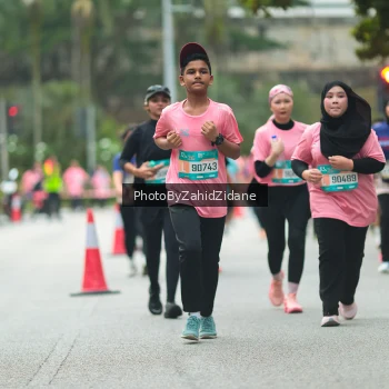 Runner Photo 3964624