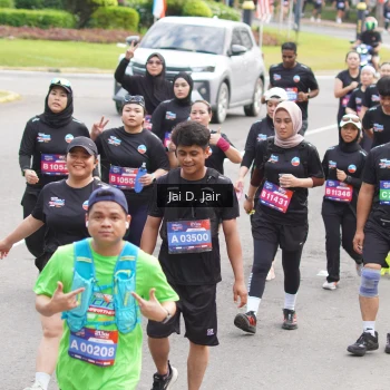 Runner Photo 3964625