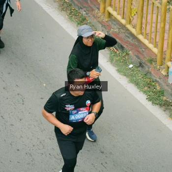 Runner Photo 3964638