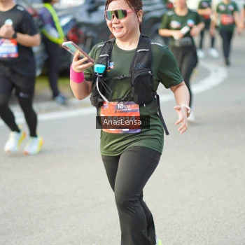 Runner Photo 3964669