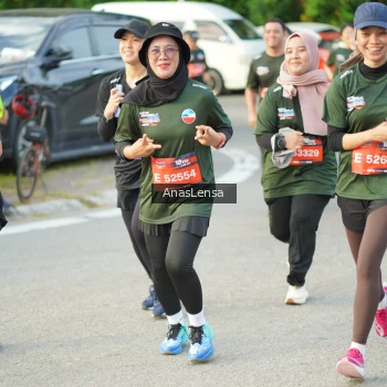 Runner Photo 3964679