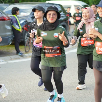 Runner Photo 3964687