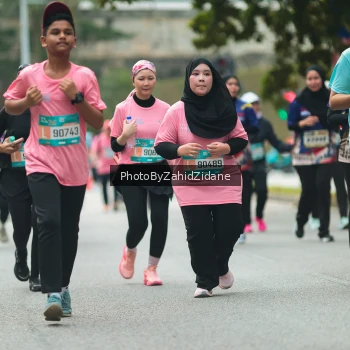 Runner Photo 3964690