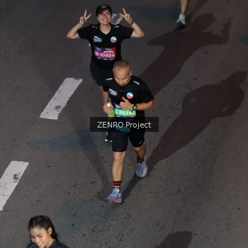 Runner Photo 3964693