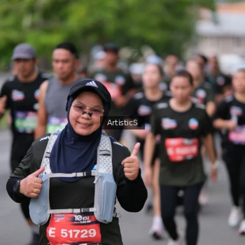Runner Photo 3964701