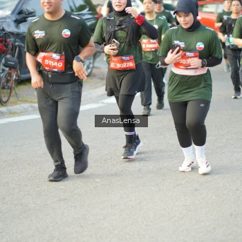 Runner Photo 3964728