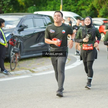 Runner Photo 3964731