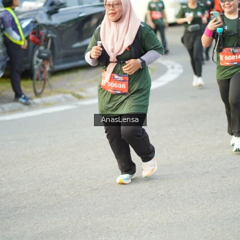 Runner Photo 3964737