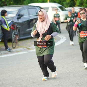 Runner Photo 3964739