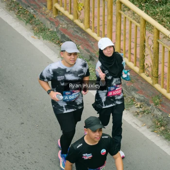 Runner Photo 3964745