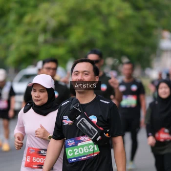 Runner Photo 3964785