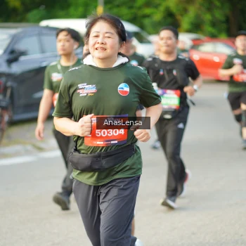 Runner Photo 3964792