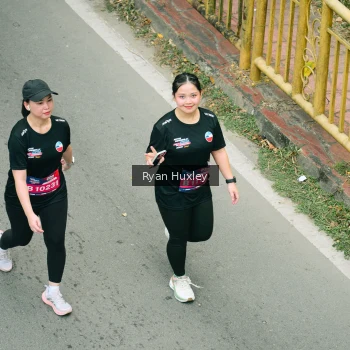 Runner Photo 3964798
