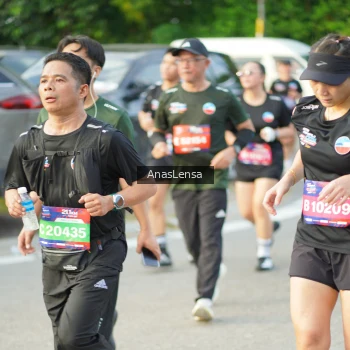 Runner Photo 3964802