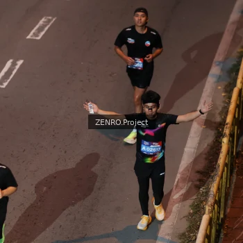 Runner Photo 3964850