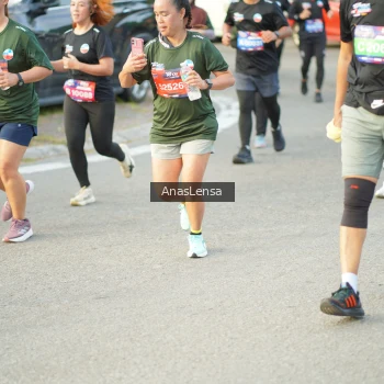 Runner Photo 3964859