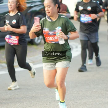 Runner Photo 3964861