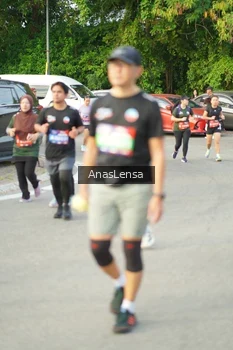 Runner Photo 3964870