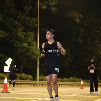 Runner Photo 3964882