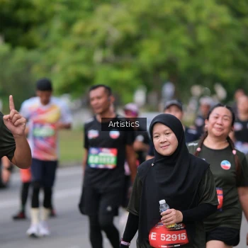 Runner Photo 3964887
