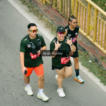 Runner Photo 3964889