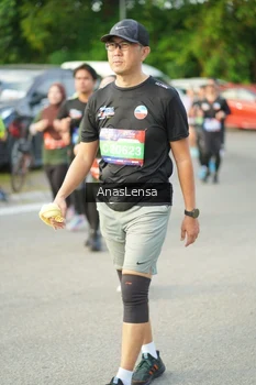 Runner Photo 3964896