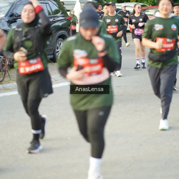 Runner Photo 3964909