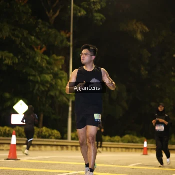 Runner Photo 3964914