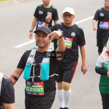 Runner Photo 3964933