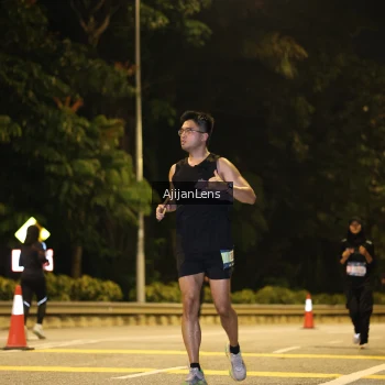 Runner Photo 3964939