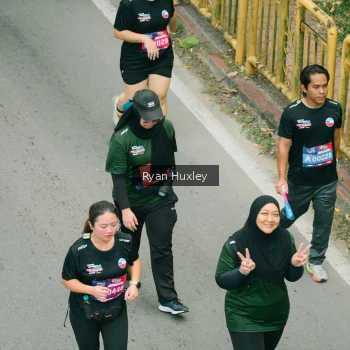 Runner Photo 3965006