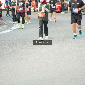 Runner Photo 3965012