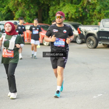 Runner Photo 3965013