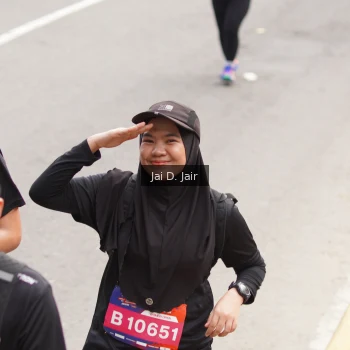 Runner Photo 3965019