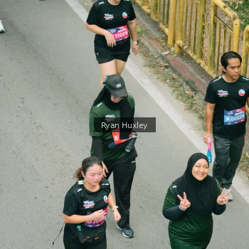 Runner Photo 3965033