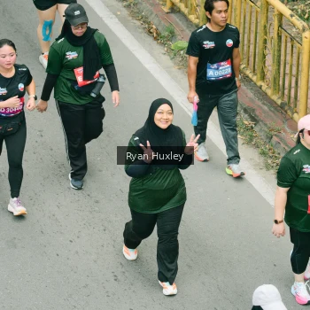 Runner Photo 3965034