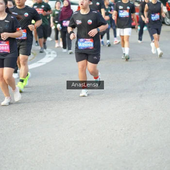 Runner Photo 3965053