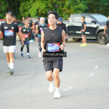 Runner Photo 3965062