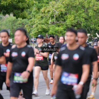 Runner Photo 3965071