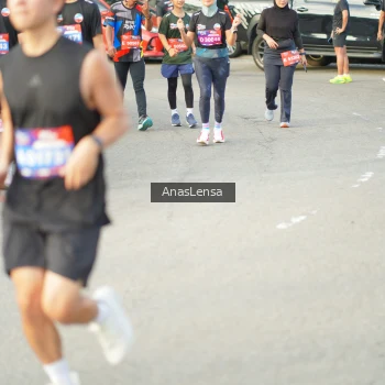 Runner Photo 3965072