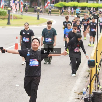 Runner Photo 3965074