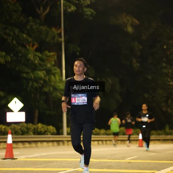 Runner Photo 3965102