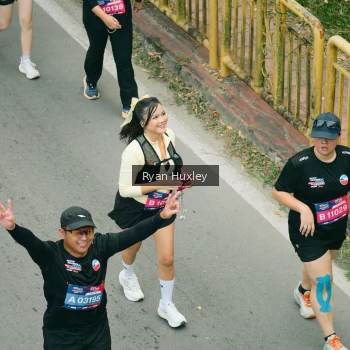 Runner Photo 3965104